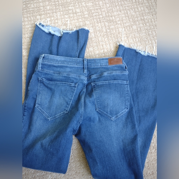 Hollister High Rise Flare W30 L31 11R - Picture 4 of 4